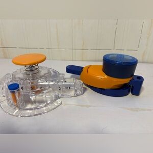 Fiskars circle and oval cutters. One blade each.